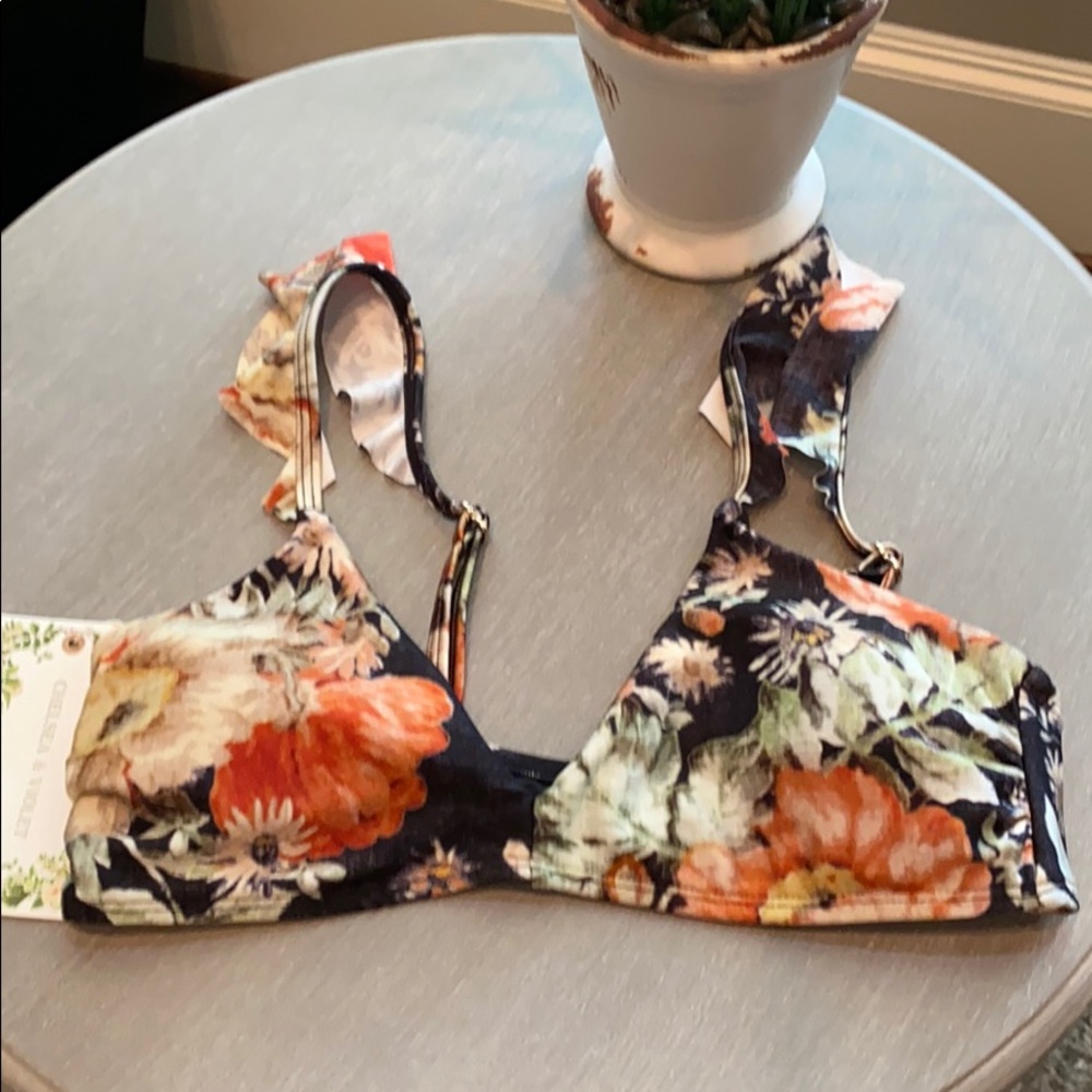 Chelsea &Violet Bikini Swimsuit Top